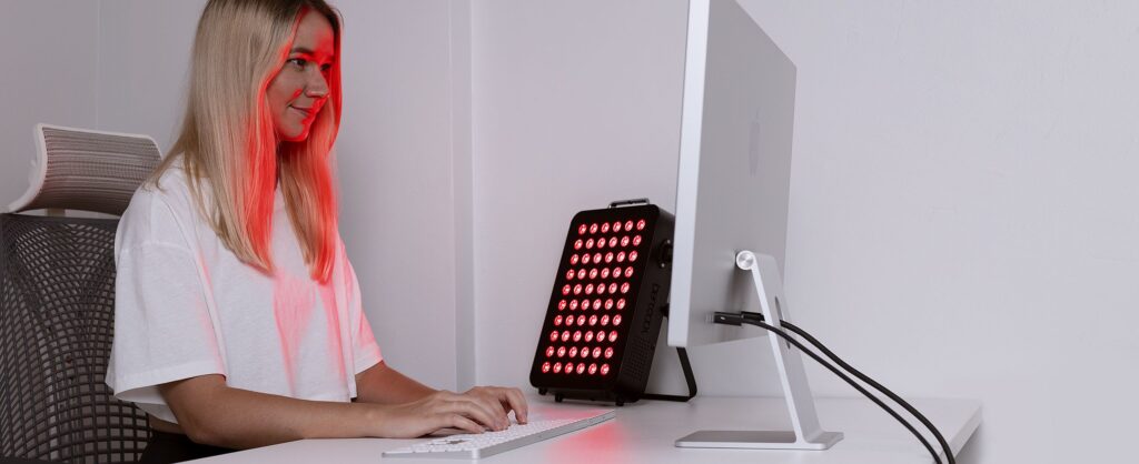 Your Guide to the Best Led Light Therapy for a Glowing Face in 2024